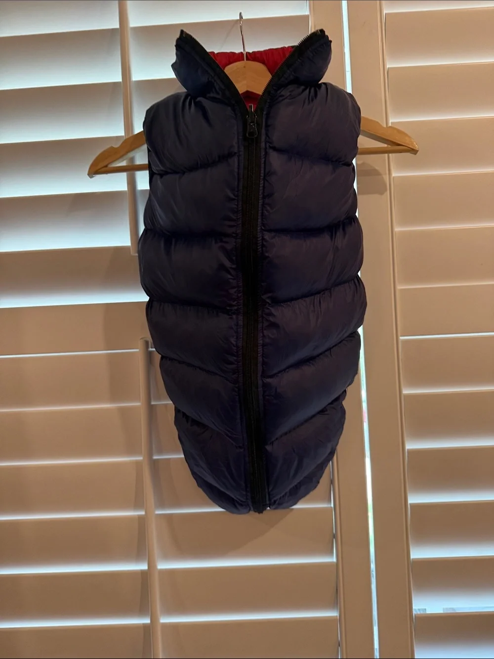 Reversible Navy Puffer Dog Vest with Red Lining FABDOG size 24